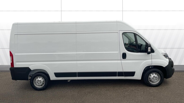 Vauxhall Movano 3500 L3 Diesel Fwd 2.2 Turbo D 140ps H2 Van Prime